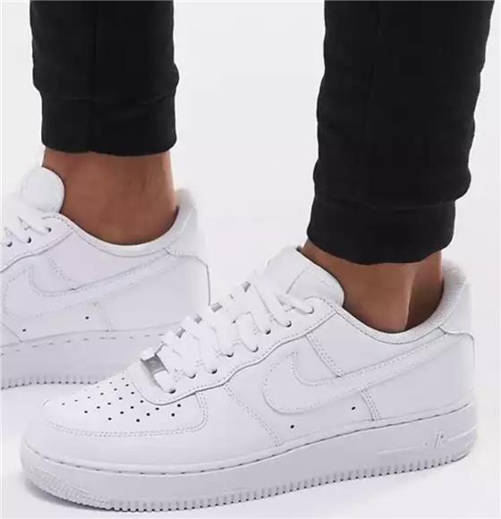 Smooth Leather - Nike Air Force
