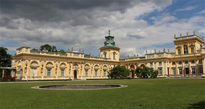 宫殿建筑 - 的博物馆之一