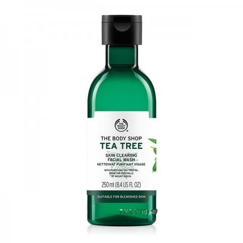 Skin Feeling Refreshed - Tea Tree Skin Clearing